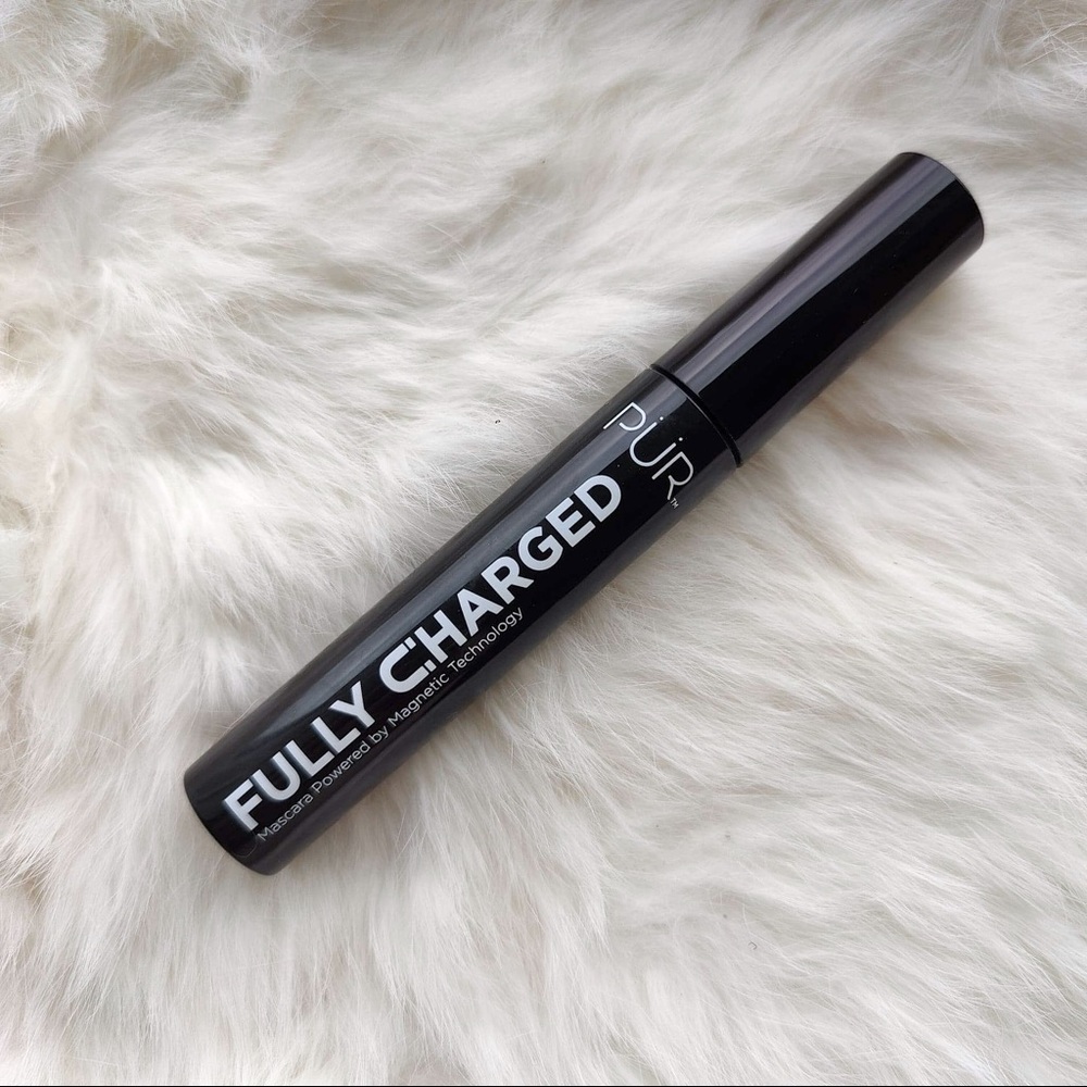 PUR Fully Charged Mascara